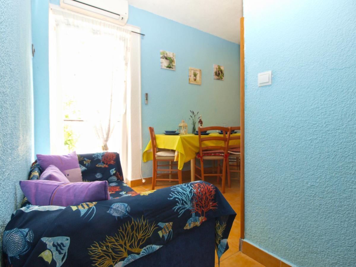 Apartments Davor 1676 Banjole Esterno foto
